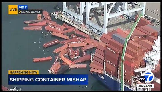 集装箱坠海！曾靠盐田港！突发！洛杉矶港近70个(图1)